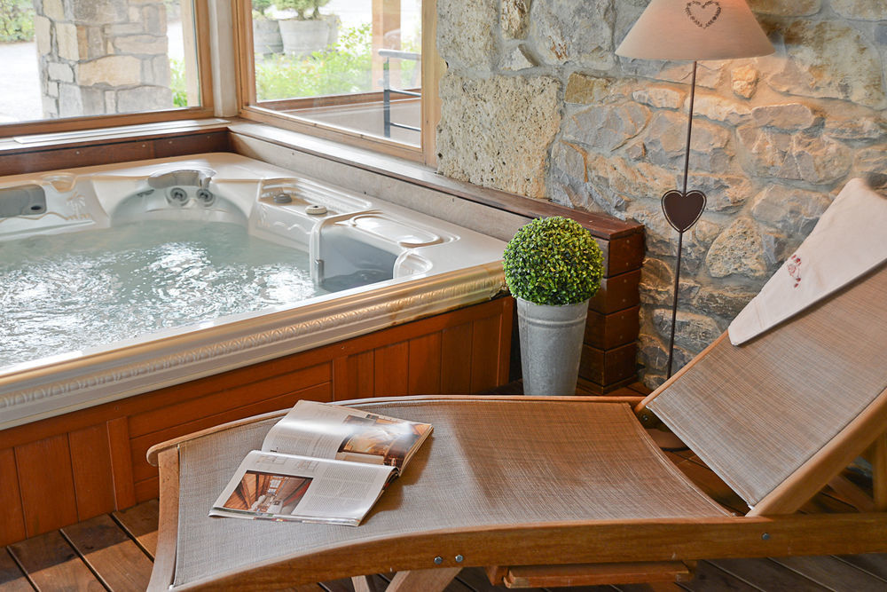 Le Morillon Hotel Bagian luar foto