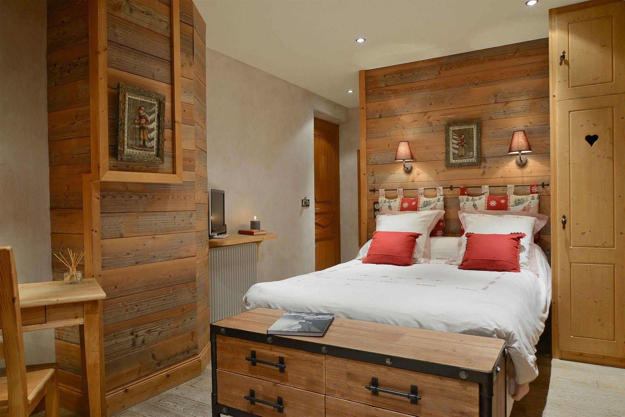 Le Morillon Hotel Bagian luar foto